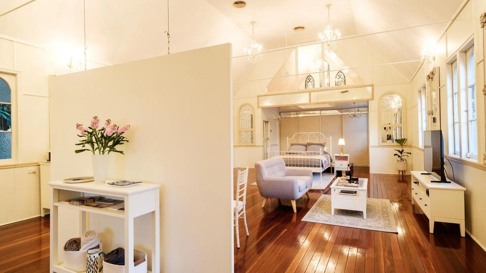Little White Chapel Maleny Apartment Australia